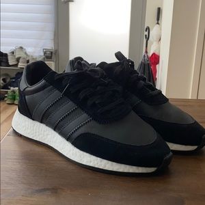 Adidas Iniki I-5923 black white NWOT